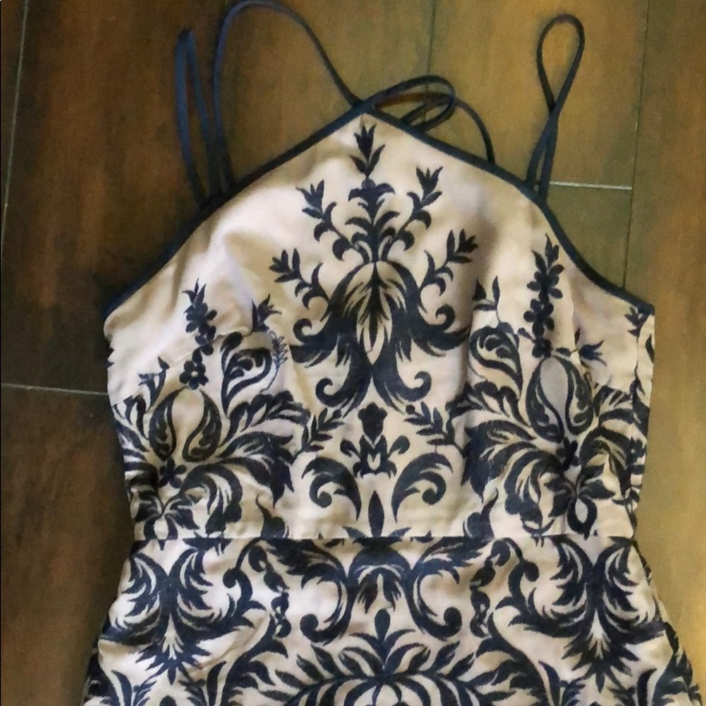 Embroidered Halter Dress 👗